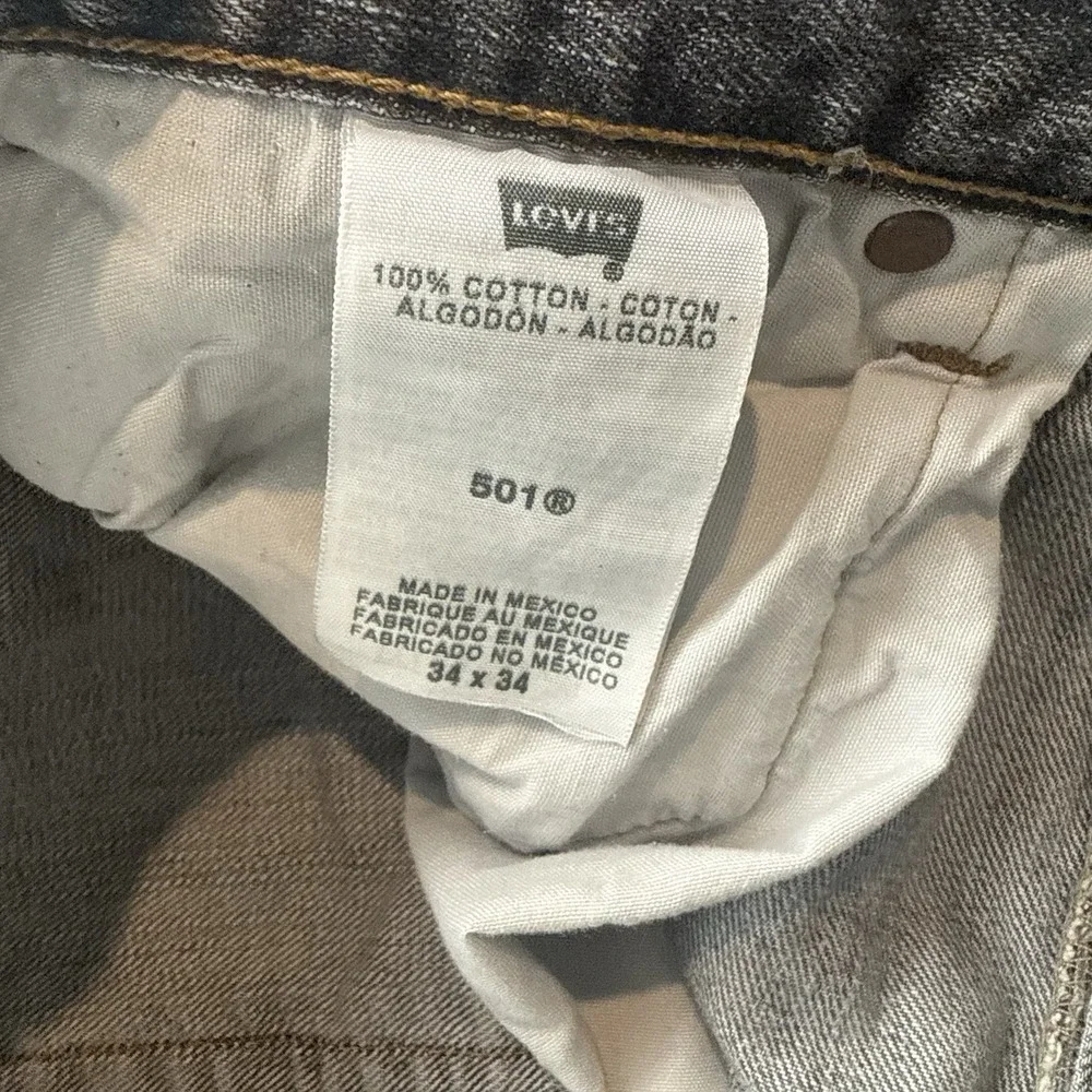 Levis 501 Jeans Mens 34x34 Gray Faded Straight Leg Button Fly Y2K Denim